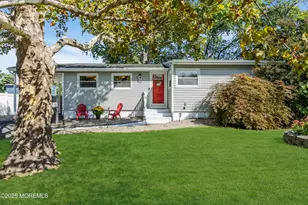 30 Lafayette Dr, Hazlet Township, NJ 07730 - Photo 1