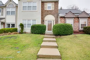 203 Waverly Ct, Robbinsville Township, NJ 08691 - Photo 1