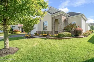 10 Chapel Hill Ct, Barnegat, NJ 08005 - Photo 1