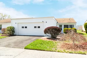 36C Haddon Rd, Monroe Township, NJ 08831 - Photo 1