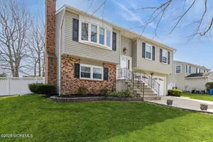 13 Ivy Pl, Howell Township, NJ 07731 - Photo 1
