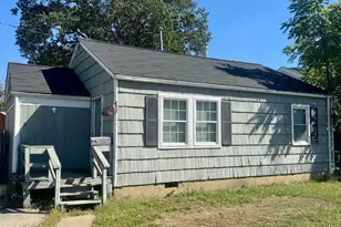 2 St Peters Pl, Keansburg, NJ 07734 - Photo 1