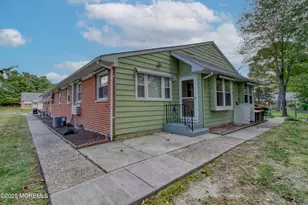 24 Independence Pkwy, Whiting, NJ 08759 - Photo 1