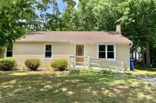 154 Atlantis Ave, Manahawkin, NJ 08050 - Photo 1