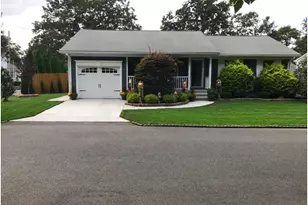 752 Leeward Ave, Beachwood, NJ 08722 - Photo 1