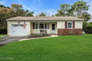 22 York St, Toms River Township, NJ 08757 - Photo 1