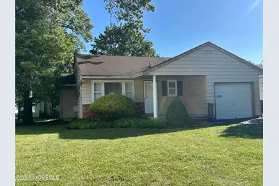 27 Coral Bell Holw, Toms River Township, NJ 08755 - Photo 1