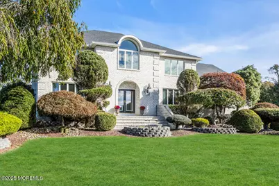 7 Nottinghill Court, Manalapan Township, NJ 07726 - Photo 1