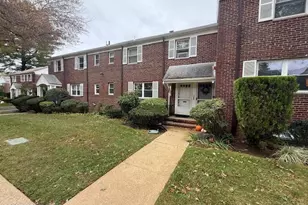 82 Manor Dr, Red Bank, NJ 07701 - Photo 1