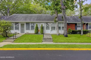 113 Edinburgh Ln, Lakewood, NJ 08701 - Photo 1