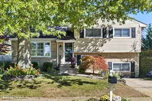 11 Probasco Dr, Allentown, NJ 08501 - Photo 1