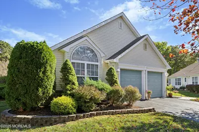 16 Rosewood Court, Lakewood, NJ 08701 - Photo 1