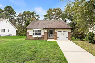 102 Ash Rd, Manahawkin, NJ 08050 - Photo 1