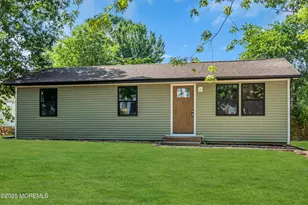 309 Neptune Dr, Manahawkin, NJ 08050 - Photo 1