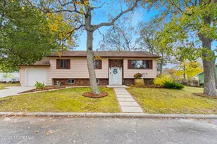 42 Monroe Ave, Browns Mills, NJ 08015 - Photo 1