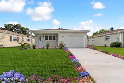 821 Jamaica Boulevard, Toms River Township, NJ 08753 - Photo 1