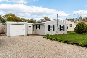 304 W Cala Breeze Way, Little Egg Harbor, NJ 08087 - Photo 1