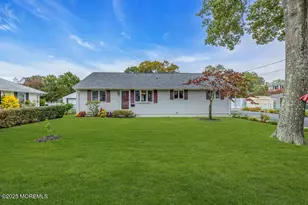 86 Essex Ave, Hazlet Township, NJ 07734 - Photo 1