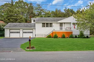 47 Pinehurst Dr, Little Egg Harbor, NJ 08087 - Photo 1