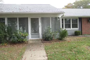681B New Castle Ct, Lakewood, NJ 08701 - Photo 1