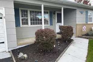 7 Whitmore Ct, Toms River Township, NJ 08757 - Photo 1