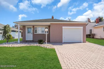 32 Harrington Drive S, Toms River Township, NJ 08757 - Photo 1