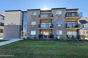 21 Leroy Pl, Red Bank, NJ 07701 - Photo 1