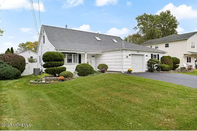 9 Tralee Road, Hazlet Township, NJ 07730 - Photo 1
