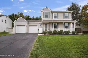 31 Crater Lake Rd, Howell Township, NJ 07731 - Photo 1