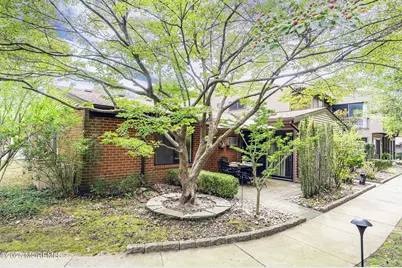 19 Manchester Court, Red Bank, NJ 07701 - Photo 1