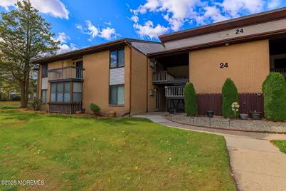 24 Meadow Green Circle #A, Manalapan Township, NJ 07726 - Photo 1