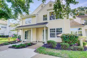 227 Paddington Ct, Manalapan Township, NJ 07726 - Photo 1