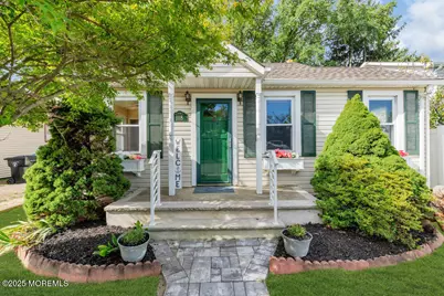 118 Jersey Avenue, Middletown, NJ 07748 - Photo 1
