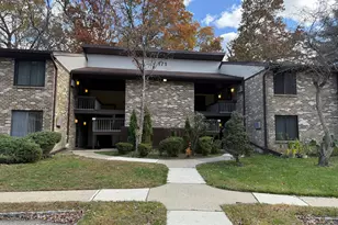 171 Amberly Dr, Manalapan Township, NJ 07726 - Photo 1