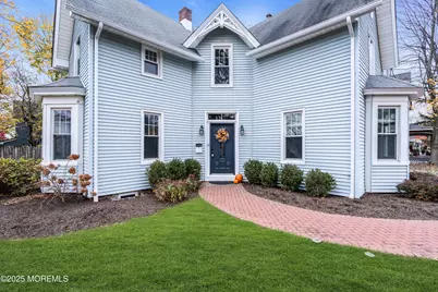 18 Middletown Avenue, Atlantic Highlands, NJ 07716 - Photo 1