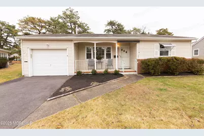 31 Southampton Road, Toms River Township, NJ 08757 - Photo 1