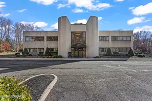 225 Gordons Corner Rd, Manalapan Township, NJ 07726 - Photo 1