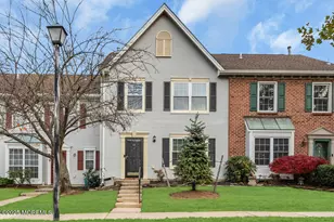 65 Townsend Ct, Franklin Township, NJ 08823 - Photo 1