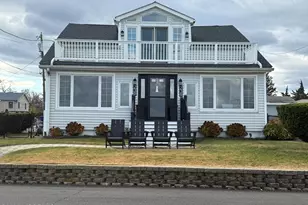 238-239 Shoreland Circle, Laurence Harbor, NJ 08879 - Photo 1