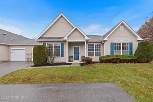 33 Deer Chase Ln, Lakewood, NJ 08701 - Photo 1