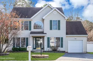 109 Hollow Oak Ln, Manahawkin, NJ 08050 - Photo 1