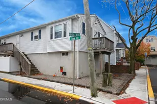 25 Beach Blvd, Highlands, NJ 07732 - Photo 1