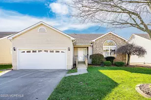 91 Westport Dr, Toms River Township, NJ 08757 - Photo 1