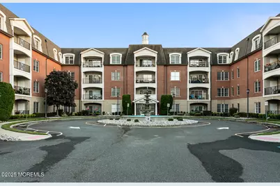 325 Regency Place, Woodbridge Township, NJ 07095 - Photo 1