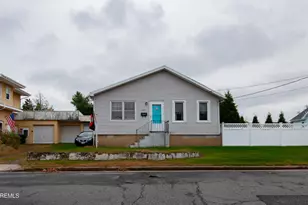 923 Woodland Ave, Wall Township, NJ 07719 - Photo 1