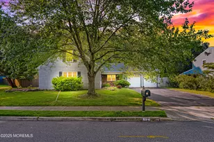 61 Berkshire Dr, Howell Township, NJ 07731 - Photo 1