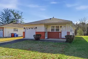 31 Charlotteville Dr S, Toms River Township, NJ 08757 - Photo 1