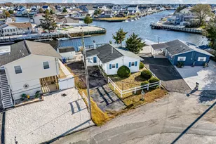 39 S Los Angeles Dr, Little Egg Harbor, NJ 08087 - Photo 1