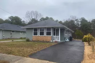 23 Yellowstone Dr, Toms River Township, NJ 08753 - Photo 1