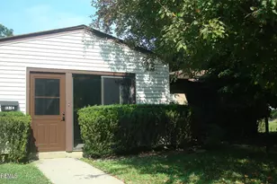 137 Amberly Dr, Manalapan Township, NJ 07726 - Photo 1